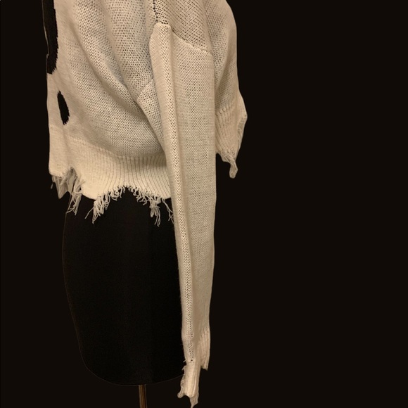 Just Polly Ripped and Distressed Crop Sweater - Picture 11 of 13